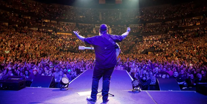 Luke Combs